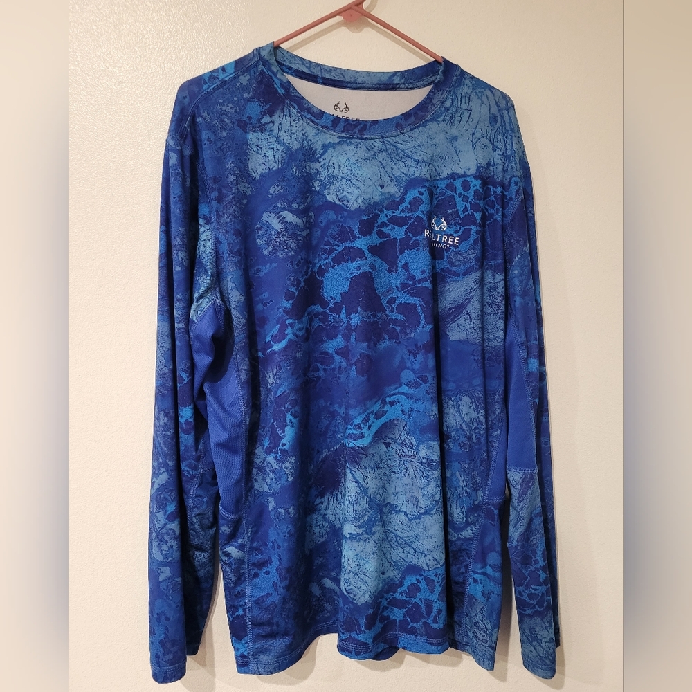 Realtree Fishing Blue Patterned Shirt